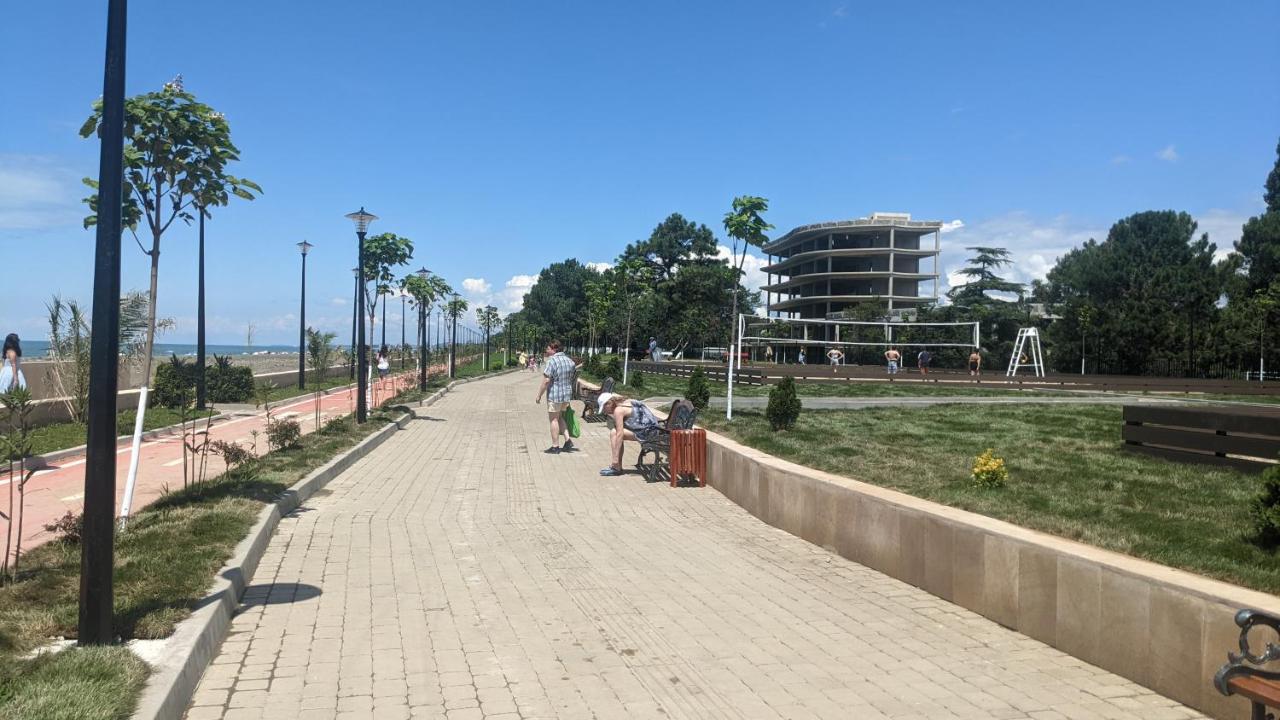 Tirkius House Hotel Kobuleti Exterior foto